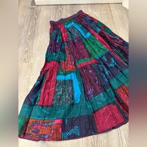 Reversible long skirt with elastic waist